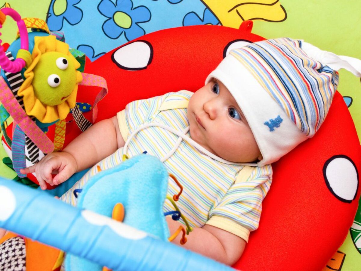 Estimulación temprana para bebés: Guía completa y mejores juguetes